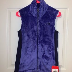 North Face osito vest